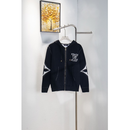 Louis Vuitton  Sweaters for Men in 212868