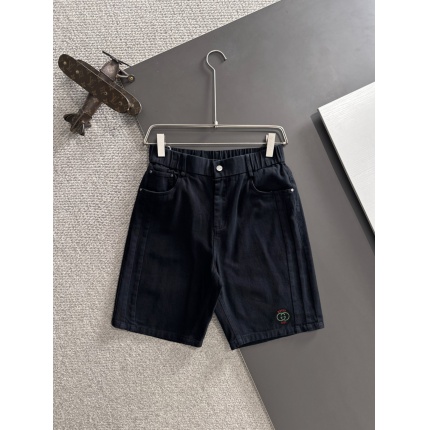 Gucci Short Jeans For Men in 212871