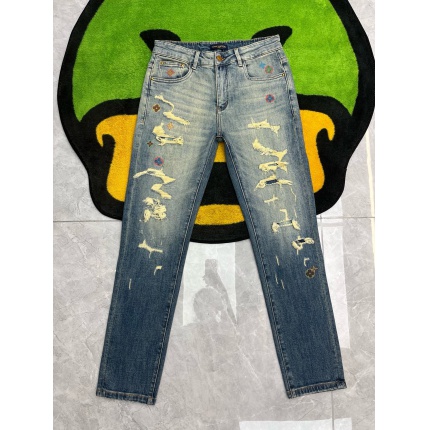 Louis Vuitton Jeans for Men in 212924