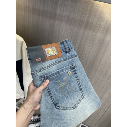 HERMÈS Jeans in 213035