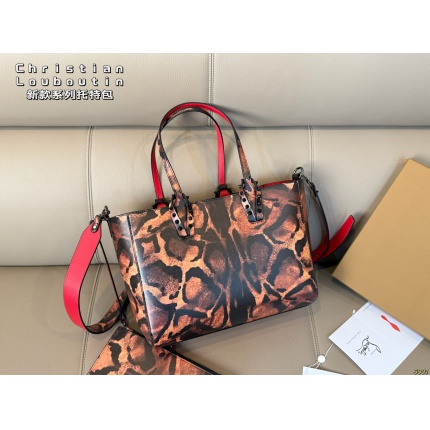 Christian Louboutin Handbags in 213095