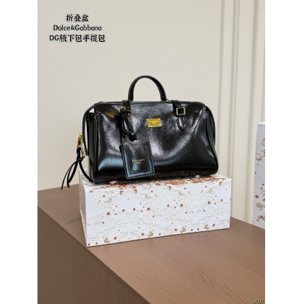 DG AAA quality Bags in 213096