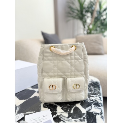 Givenchy AAA Quality  Bags in 213140