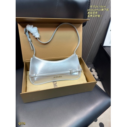 Jacquemus bags in 213185