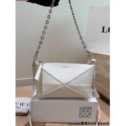 Loewe Bags in 213200