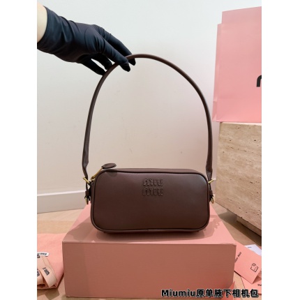 MiuMiu High quality Handbags in 213218