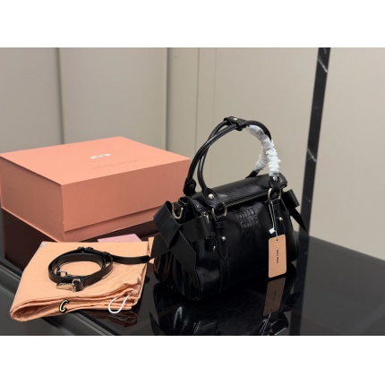 MiuMiu High quality Handbags in 213243