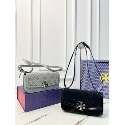 Tory Burch Bags in 213273