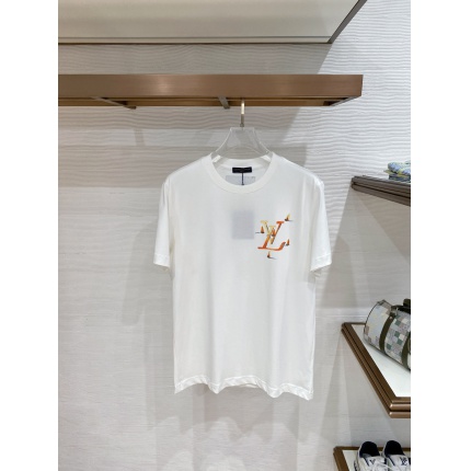 Louis Vuitton T-Shirts for Men in 213708