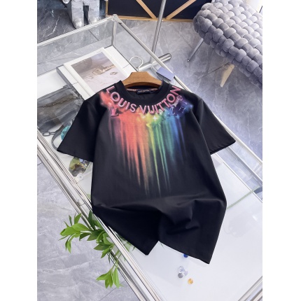 Louis Vuitton T-Shirts for Men in 213722