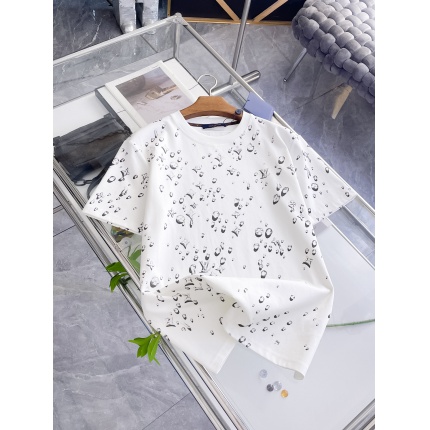 Louis Vuitton T-Shirts for Men in 213727