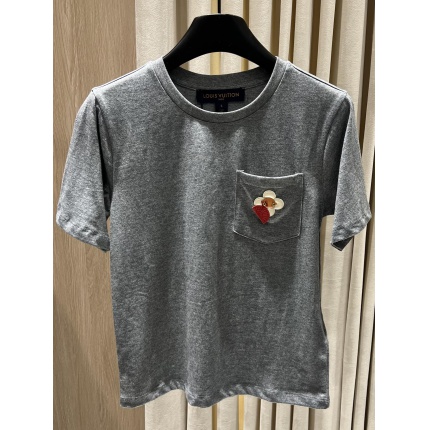 Louis Vuitton T-Shirts for Women in 213745