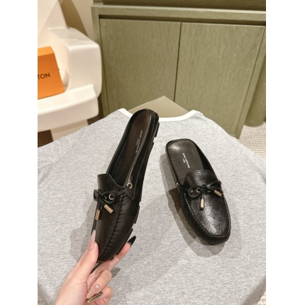 Louis Vuitton Loafers For Women in 213750