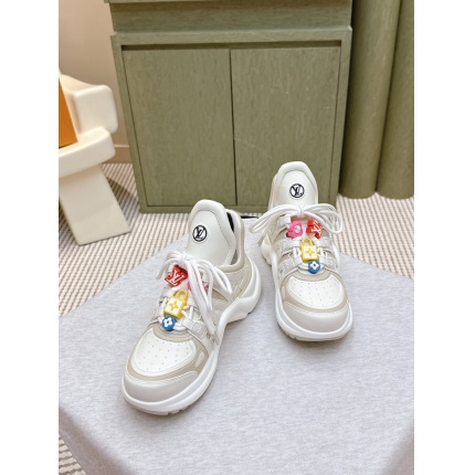 Louis Vuitton Sneakers for women in 213769