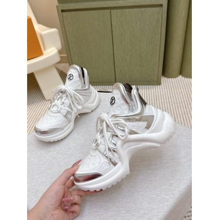 Louis Vuitton Sneakers for women in 213776