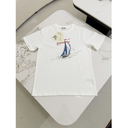 Burberry T-shirts for women in 213795