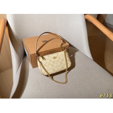 Coach Handbags in 213857