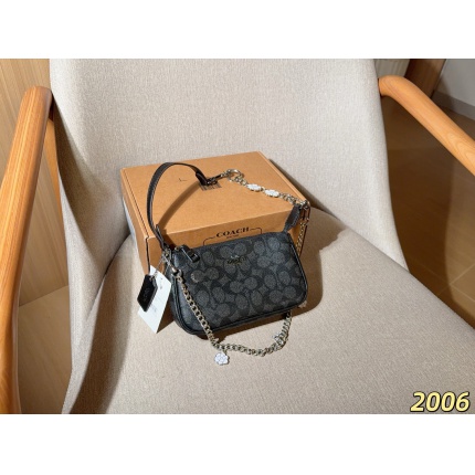 Cheap Coach Handbags in 213877, $45 USD- [IB213877] - Replica Coach Cross Bags