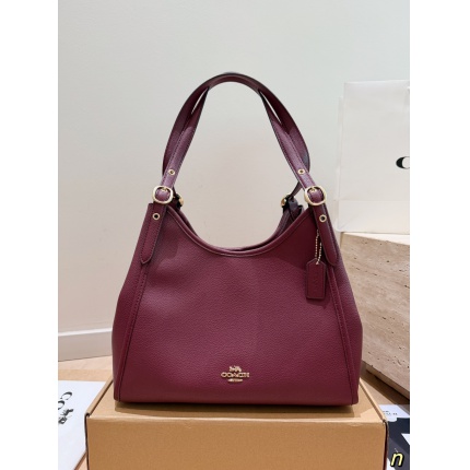 Coach Cross Bags in 213929