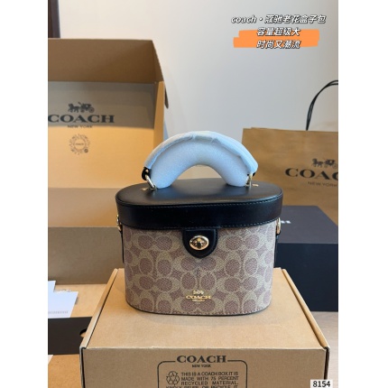 Coach Cross Bags in 213935