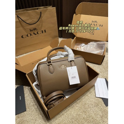 Coach Cross Bags in 213939