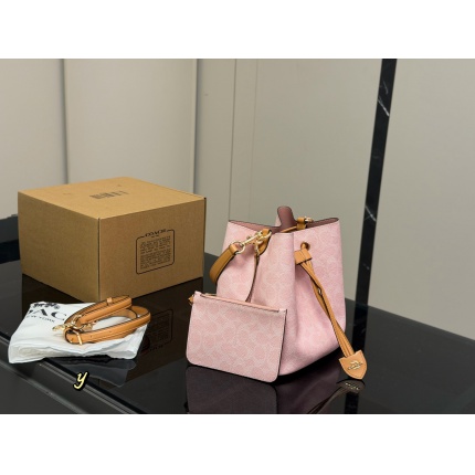 Coach Cross Bags in 213976