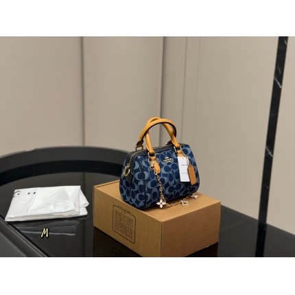 Cheap Coach Cross Bags in 213998, $50 USD- [IB213998] - Replica Coach Cross Bags