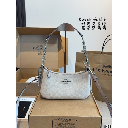 Coach Cross Bags in 214007