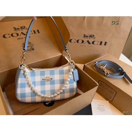 Coach Cross Bags in 214023