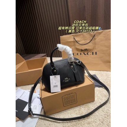 Coach Cross Bags in 214025