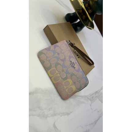 Coach Wallets in 214032