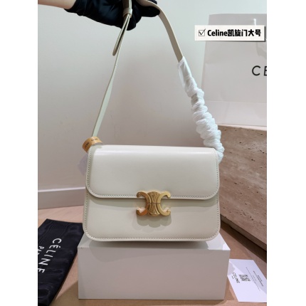 CELINE AAA Quality Handbags in 214054