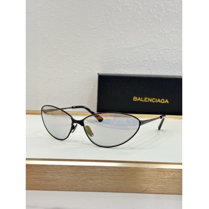 Balenciaga AAA quality Sunglasses in 214280