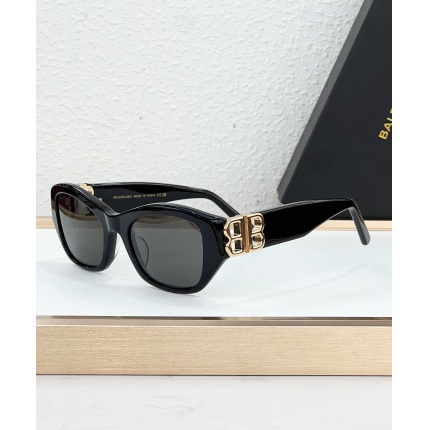 Balenciaga AAA quality Sunglasses in 214287