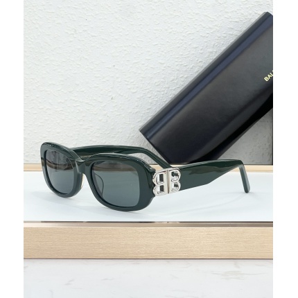 Balenciaga AAA quality Sunglasses in 214309