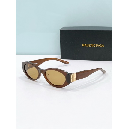 Balenciaga AAA quality Sunglasses in 214320