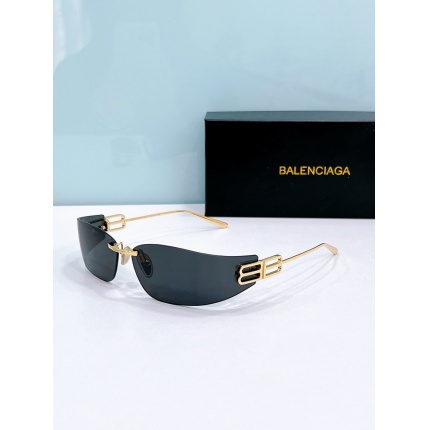 Balenciaga AAA quality Sunglasses in 214324