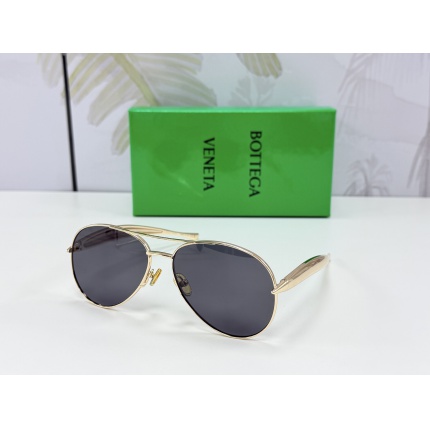 BOTTEGA VENET Glasses in 214326