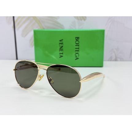 BOTTEGA VENET Glasses in 214329