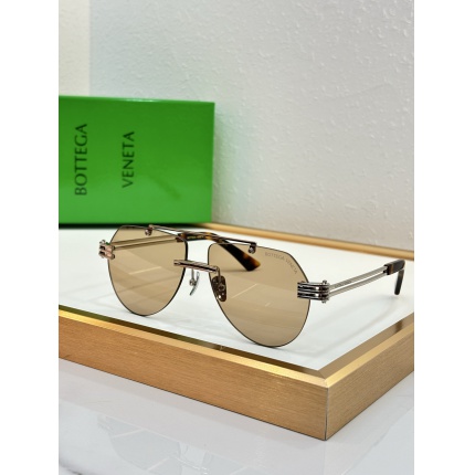 BOTTEGA VENET Glasses in 214355