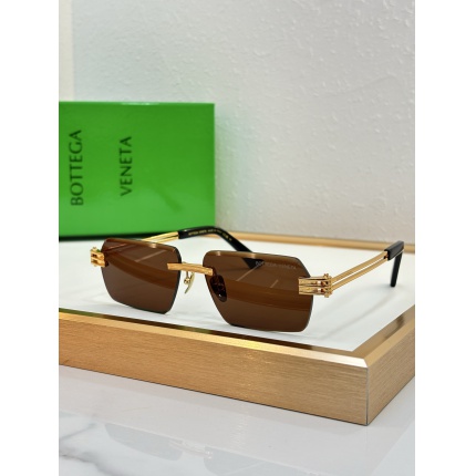 BOTTEGA VENET Glasses in 214361