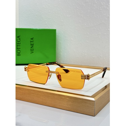 BOTTEGA VENET Glasses in 214362