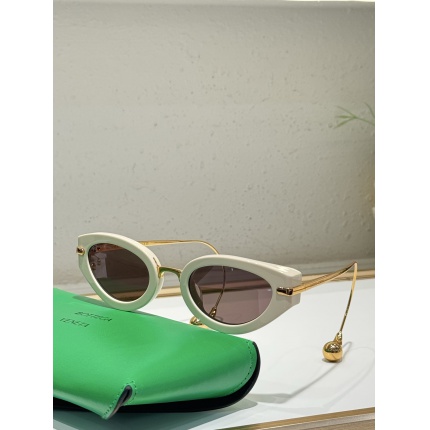 BOTTEGA VENET Glasses in 214414