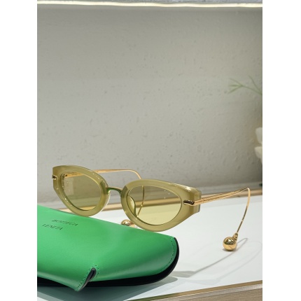 BOTTEGA VENET Glasses in 214417