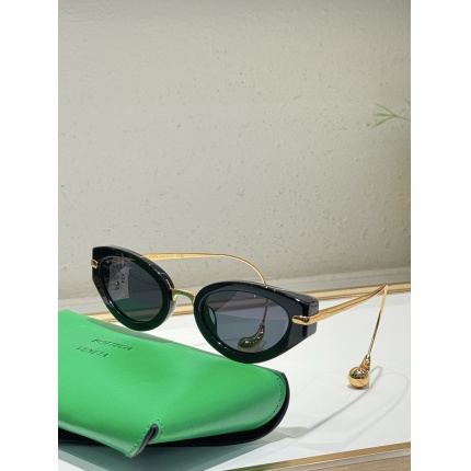 BOTTEGA VENET Glasses in 214418
