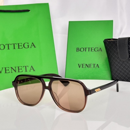 BOTTEGA VENET Glasses in 214422