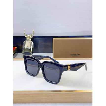Burberry AAA+++ quality Sunglasses in 214426