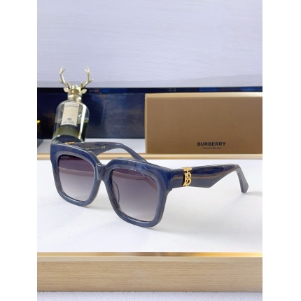 Burberry AAA+++ quality Sunglasses in 214433