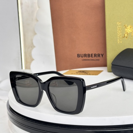 Burberry AAA+++ quality Sunglasses in 214487
