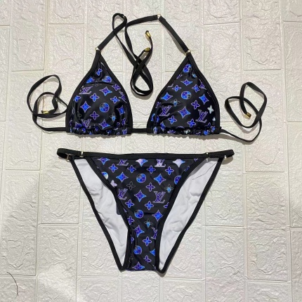 Louis Vuitton Bikini in 214569